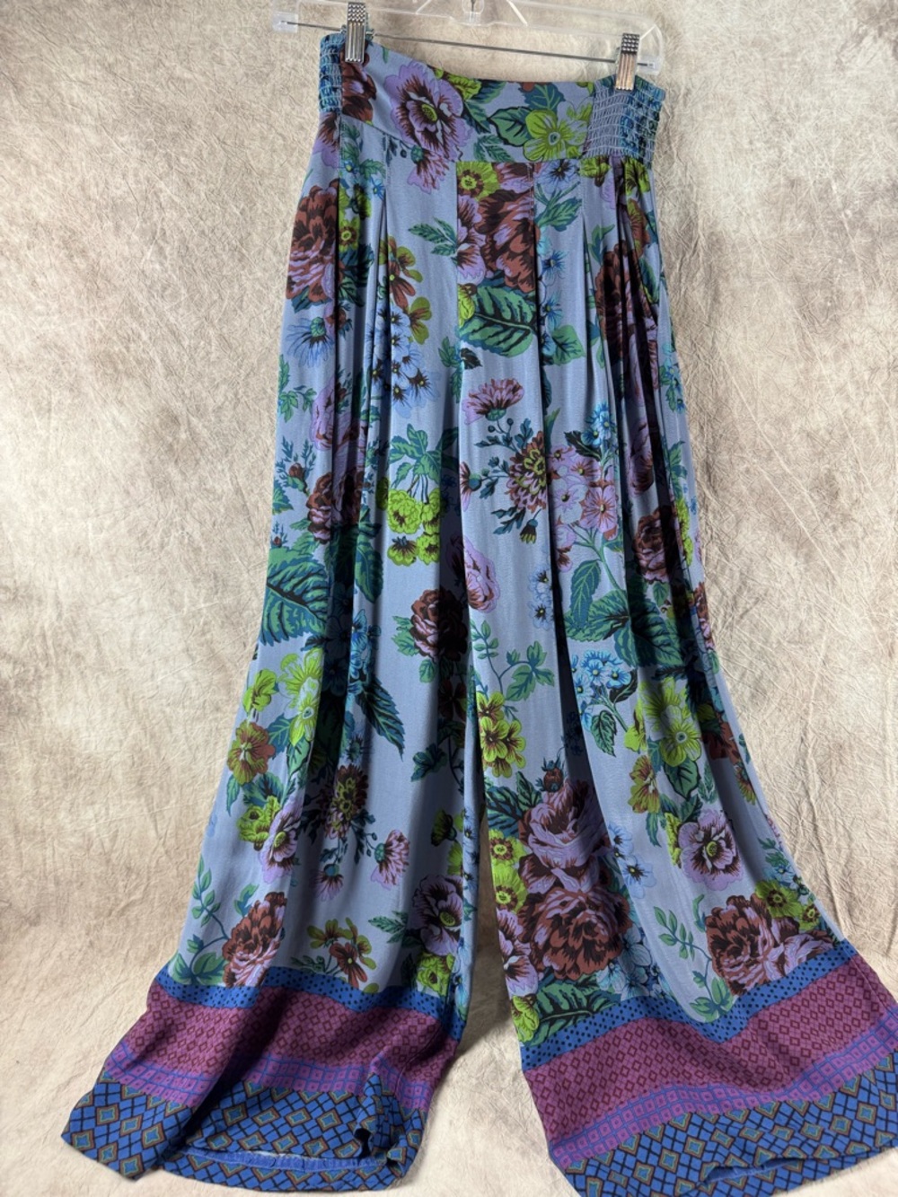 Anthropologie Maeve Lavender Floral Palazzo Pants 8p. Flowy
